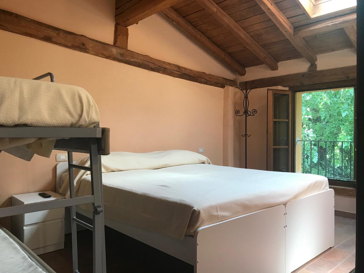 Agriturismo Podere Casino Mezzolara Luaran gambar